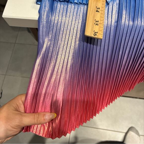 Marchesa Notte Ombré Pleated Cocktail Tea Dress Sz 4 - Picture 11 of 12